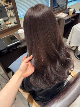 ユーフォリア 青山(Euphoria) ラベンダーブラウン/ミディアムヘア/透明感カラー