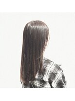 ムーンボウ(moon bow)&nbsp;透明感、抜け感たっぷりアッシュマットカラー
