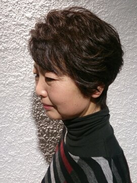 矢島美容室 荻窪店 お洒落ミセスに♪手櫛でトップふんわり♪楽々お手入れショート★