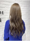 シフォンベージュ