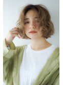 ハイトーンがおしゃれなフレンチボブ