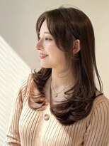 ティア(Tia.)&nbsp;（レイヤーカット/韓国ヘア/2way前髪/小顔/髪質改善/似合わせ）