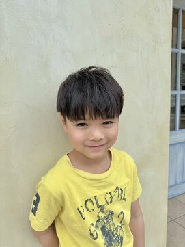 エイミーバイアフロート(amie  by afloat) 刈り上げマッシュ