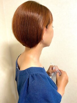 コワフュール ル ボア(Coiffure le bois) ショートボブ＋ビビットカッパー