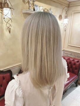 トイボックス(TOYBOX) ホワイトカラー