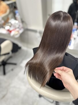 リーホリエ(Lee Horie) 【Gyo】失敗しない縮毛矯正