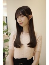 セラ(Cela) グレージュナチュラルロング