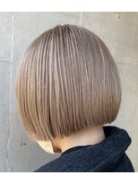 アルカナ 明治神宮前原宿(ARCANA)&nbsp;前髪　マルチボブ　ベージュカラー　切りっぱなしボブ