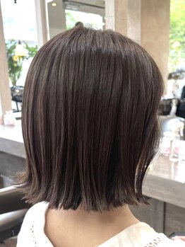 フルール(fleur)の写真/【髪質改善×上質空間】緑と光あふれる空間で、5年後も美髪を叶える大人のための贅沢サロン[千葉]