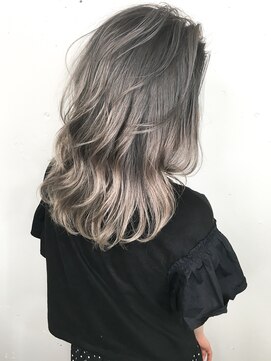 リヴ オオサカ(LIV OSAKA) 【LIVOSAKA】ハイグレージュ_グラデーションカラー