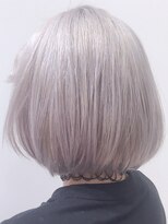 ホワイトボブ_スリークボブ厚めバングローライト_ba289103