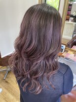 リリー ヘアーアンドビューティー(Lily)&nbsp;ハイライトカラー