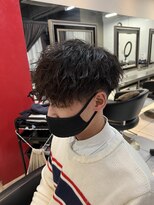 アイズ 海老名(AIZU)&nbsp;波巻きスパイラルパーマツイストスパイラルパーマメンズマッシュ