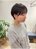 丸み暗髪マッシュショーよフルバング小顔似合わせカット耳かけ