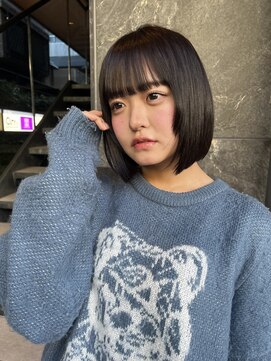 アム 表参道(am) ぱっつんボブ【小顔前髪黒髪グレージュレイヤー】
