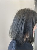 軽やかな長めボブ