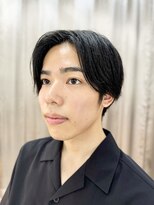 ヴァンサンク(Vingt-cinq)&nbsp;【南船場/心斎橋】センターパート　黒髪