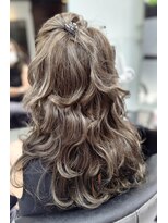 ヘアースタジオ ジェイワン(hair studio J ONE)&nbsp;20代30代40代50代60代グレージュ　ブリーチオン白髪ぼかし