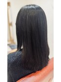 黒髪ストレート　ロング
