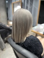 リーオオサカ(Lee Osaka) Wカラー×ハイトーン×東芽生