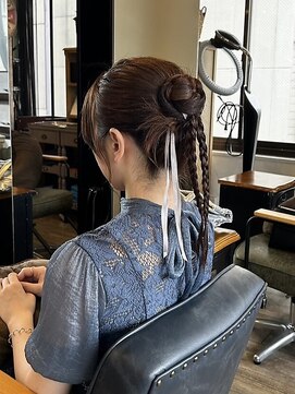 インデペンデンス(independence) ヘアセット×タイト編みおろし