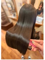 フリージア(freesia)&nbsp;髪質改善/艶髪ロング/ヘッドスパ