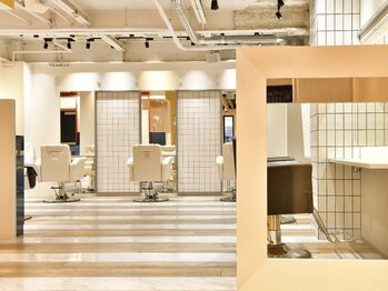 メンズサロン hair&face ROOST 京都河原町店【ルースト】