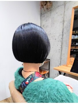 トット(tot.) 【tot.】ブルーブラック×潤ツヤボブ☆