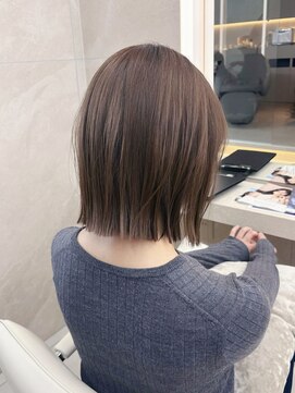 マウル ナゴヤ 名駅(MAEUL NAGOYA) 人気の丸くならないボブスタイル　暗めグレージュ