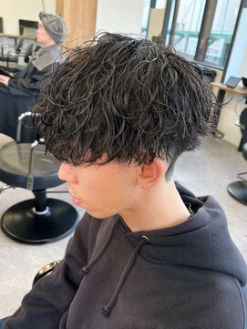 エルマーク 梅田(L-MARK) マッシュヘア/波巻きパーマ/men's/スパイラルパーマ
