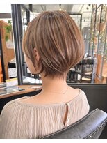 フェリア ファム 桃山台(FERIA fam)&nbsp;丸みショートボブグレージュ
