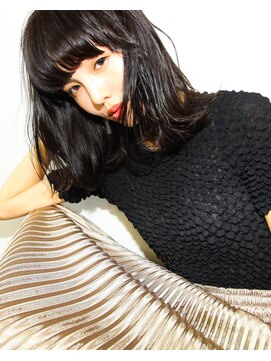 アン ヘア デザイン(un hair design) 【　un  】モード×ダークアッシュ×前髪