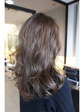 インデックスヘアー 錦糸町店(in'dex hair) ツヤ感アッシュグレー[錦糸町/錦糸町駅/錦糸町駅北口/髪質改善］