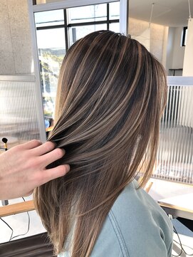 ストゥー(StueW.) 【倉敷】パーソナルバレイヤージュ6