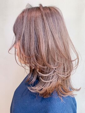 アイティー バイ アルバム 中野店(IT by ALBUM) ミルクティーベージュ_ローライトスリークボブ_ba286961