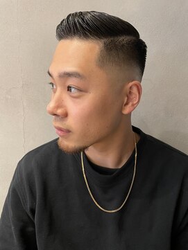 クワトロ オム 大阪梅田(QUATTRO HOMME) フェードカット