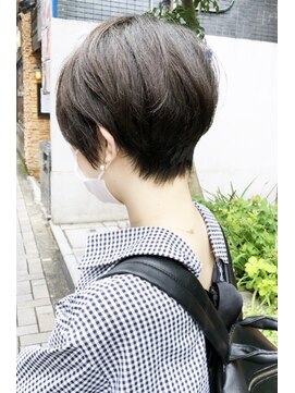 ニット 銀座(knit) 《knit銀座》大人黒髪20代30代40代ショートボブ丸み前下がり