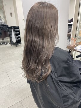 ノア(NOA by KENJE) ダークグレージュ.