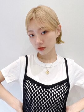 トルネード(TORNADO) 大人ショートボブ前髪ありラウンド前髪外ハネ丸顔面長絶壁 K0417