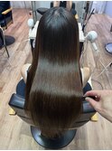 縮毛矯正で自分自身の本来の艶を引き出す♪