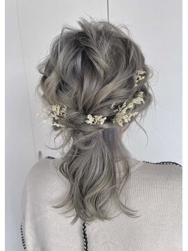 ルーム(Room) 似合わせハーフアップ