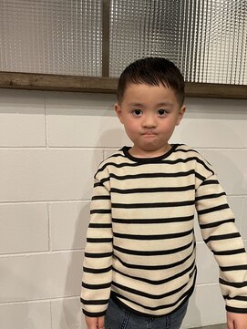 西本整髪 キッズカット　クロップ　フェード