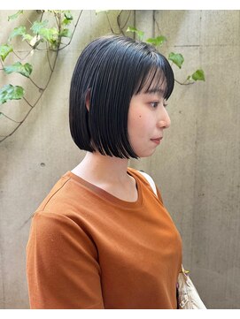 ジェノ(JENO by apish) カット+縮毛矯正