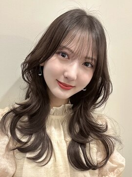 ユニコ(unico) 韓国風/レイヤー/小顔/前髪カット/髪質改善/グレージュ/透明感