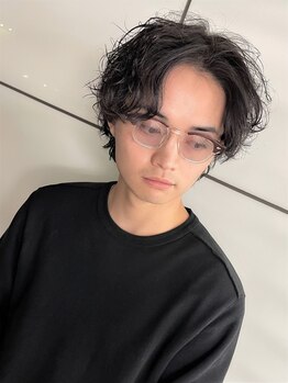 クオンヒール 淀屋橋店(QUON HEAL)の写真/[淀屋橋駅すぐ◆22時迄！月曜も営業]駅徒歩１分の好立地◎男の身だしなみ＋αさりげないオシャレを叶える！