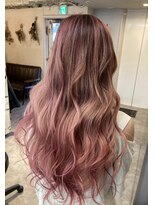 ヘアーグロウニコ(hair grow nico...)&nbsp;ロングとバレイヤージュと赤