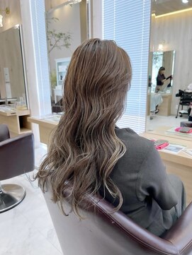 ユウヘアー 千代田橋店(U Hair) ハイライトイルミナカラーロングスタイル