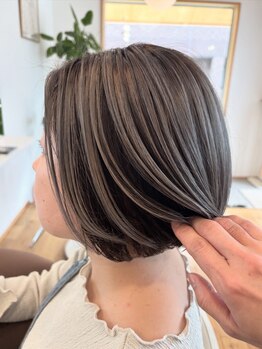 トリートメントが入ったカラーで艶感UP！周りと差がつく最旬スタイルが叶う☆