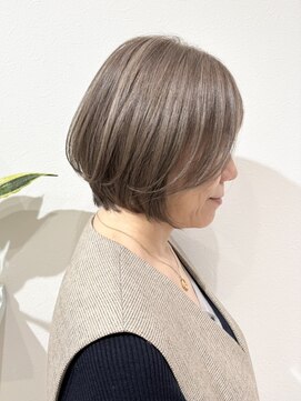 ジービージー(GBG) くびれショートボブ40代50代グレイカラー白髪染め白髪ぼかし