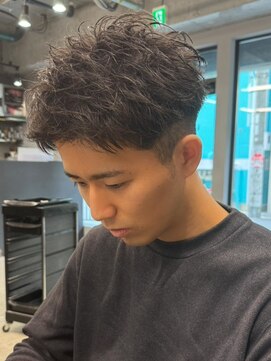 エルマーク 京都駅前(L-MARK) アップバング/ツーブロック/フェード/ツイスト/men's